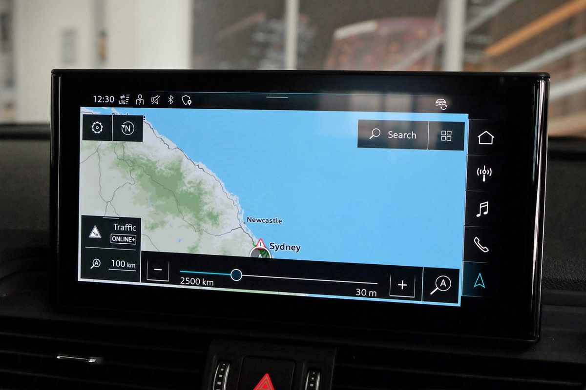 2022 Audi Q5 35 TDI Limited Edition FY image 14
