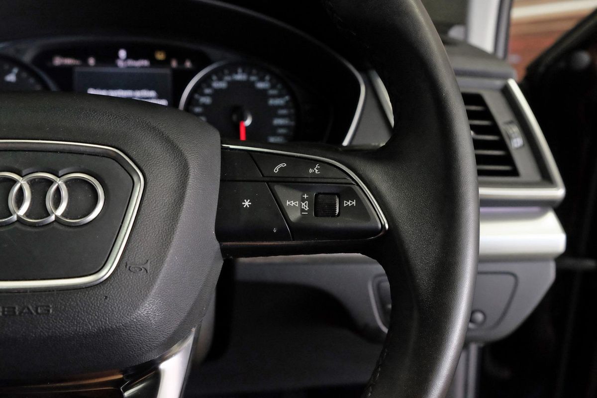 2022 Audi Q5 35 TDI Limited Edition FY image 16