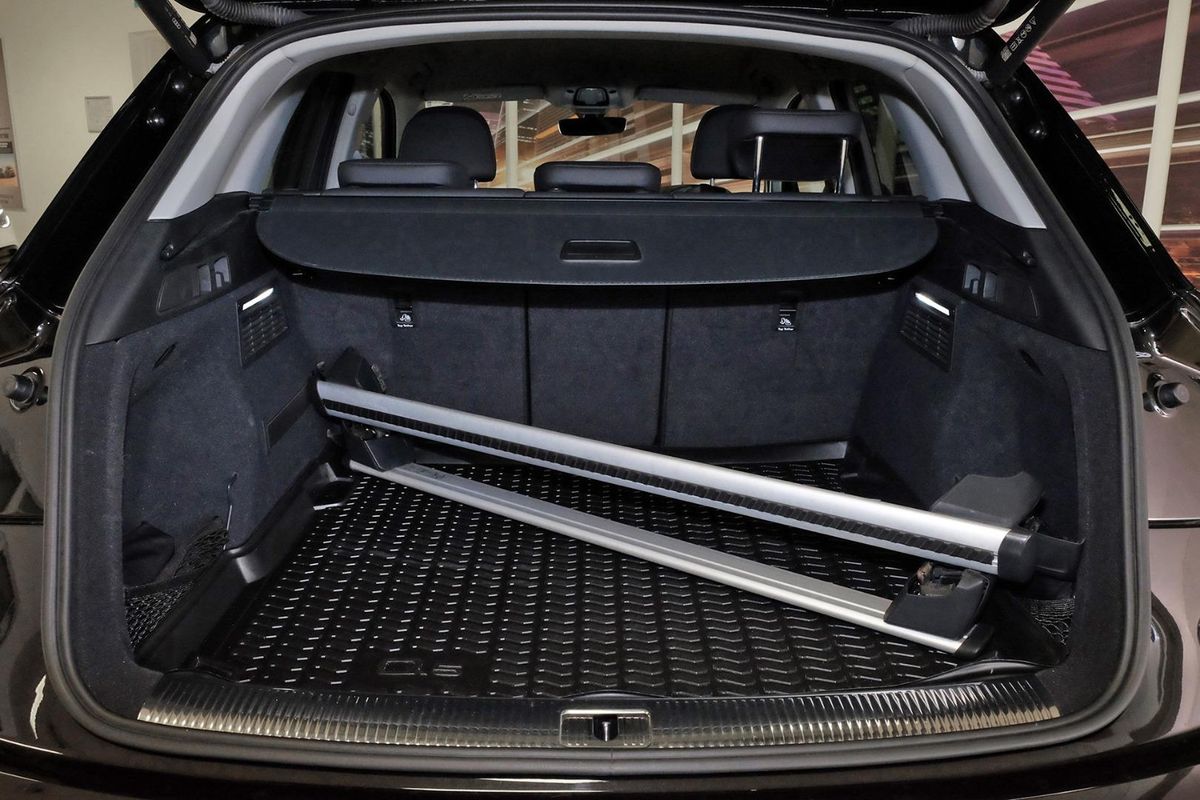 2022 Audi Q5 35 TDI Limited Edition FY image 21