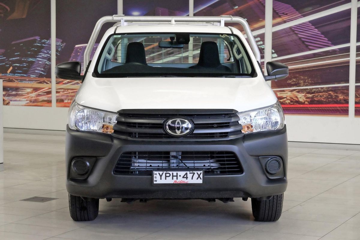 2025 Toyota Hilux Workmate TGN121R Rear Wheel Drive image 4