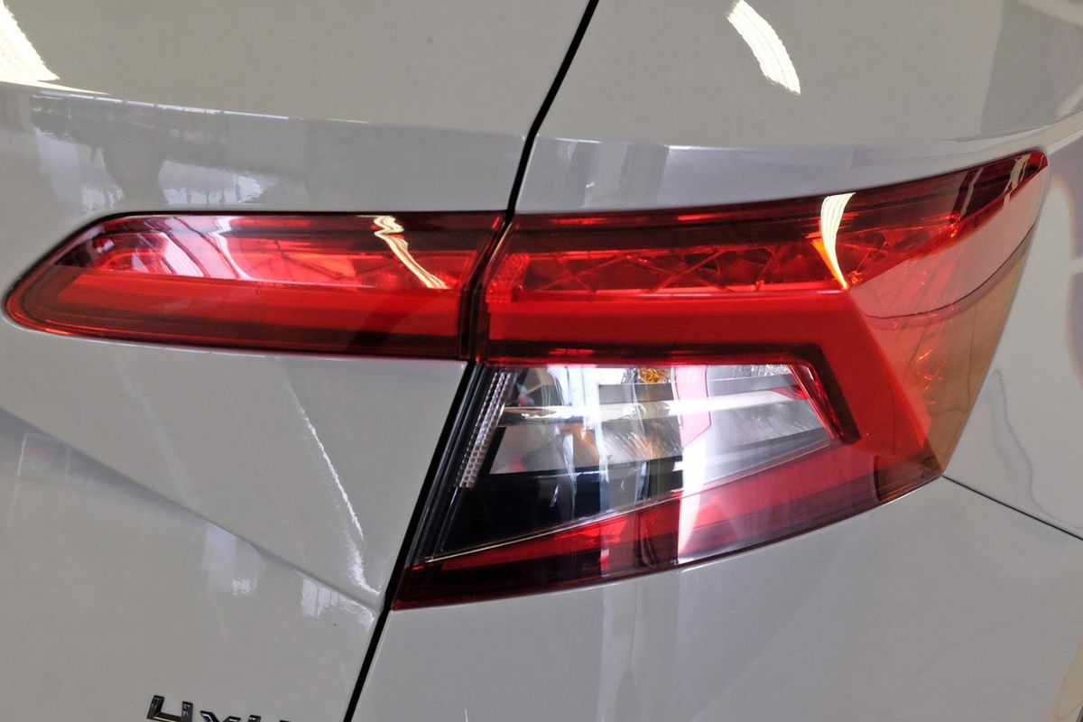 2020 SKODA Karoq 140TSI Sportline NU image 21