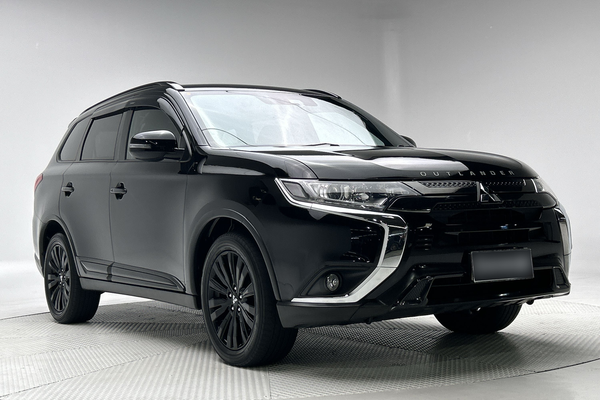 2020 Mitsubishi Outlander Black Edition ZL