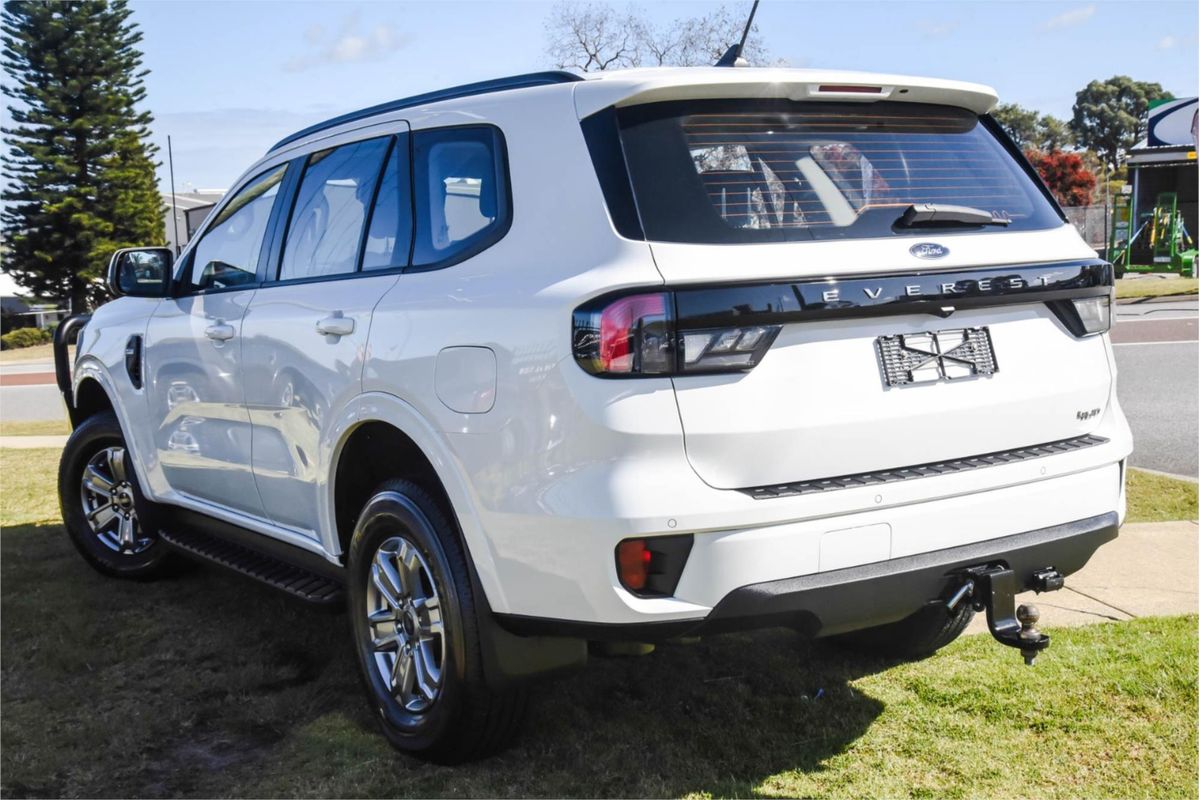 2023 Ford Everest Ambiente 2.0L