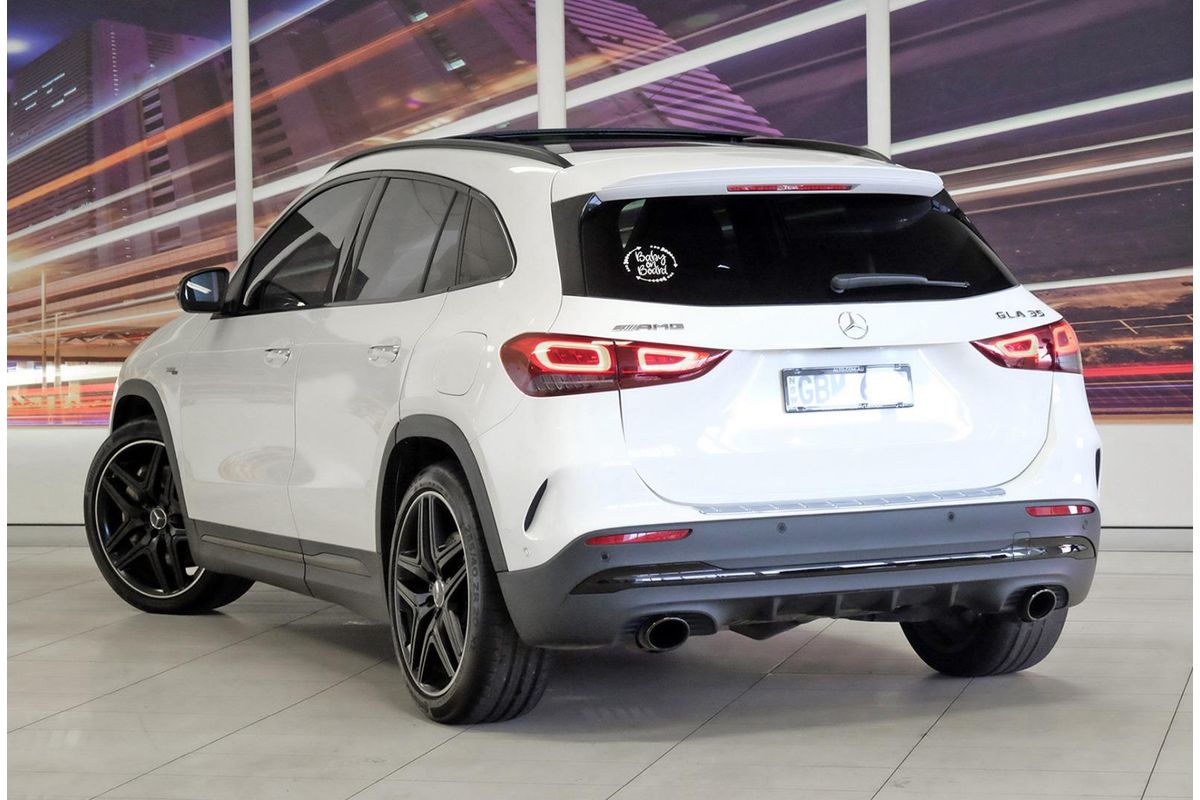 2022 Mercedes-Benz GLA-Class GLA35 AMG H247 image 2