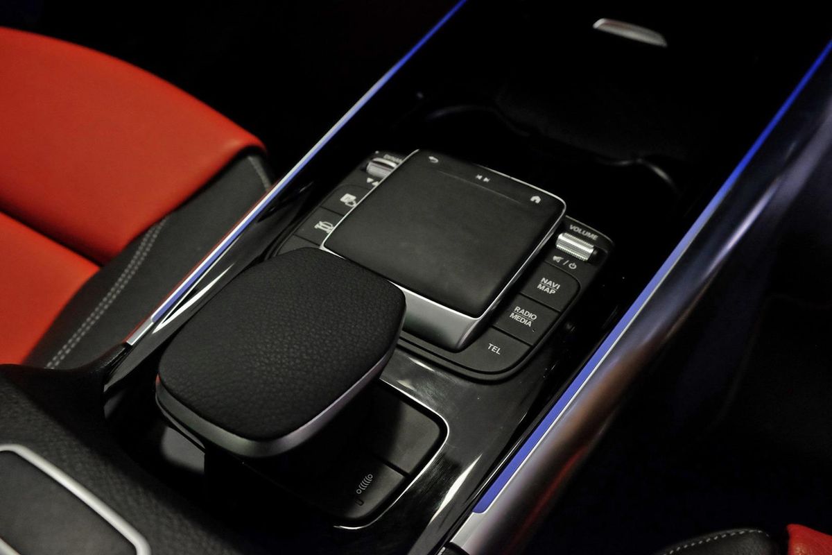 2022 Mercedes-Benz GLA-Class GLA35 AMG H247 image 11
