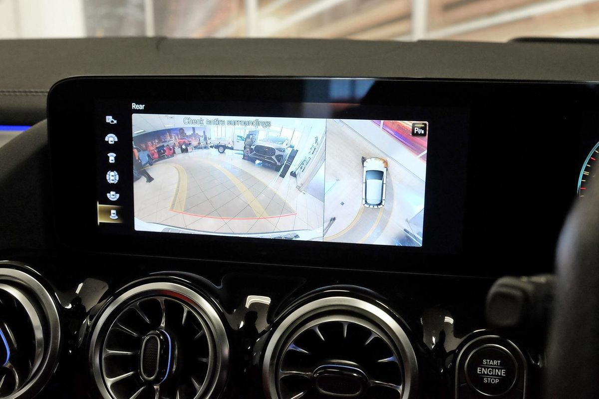 2022 Mercedes-Benz GLA-Class GLA35 AMG H247 image 13