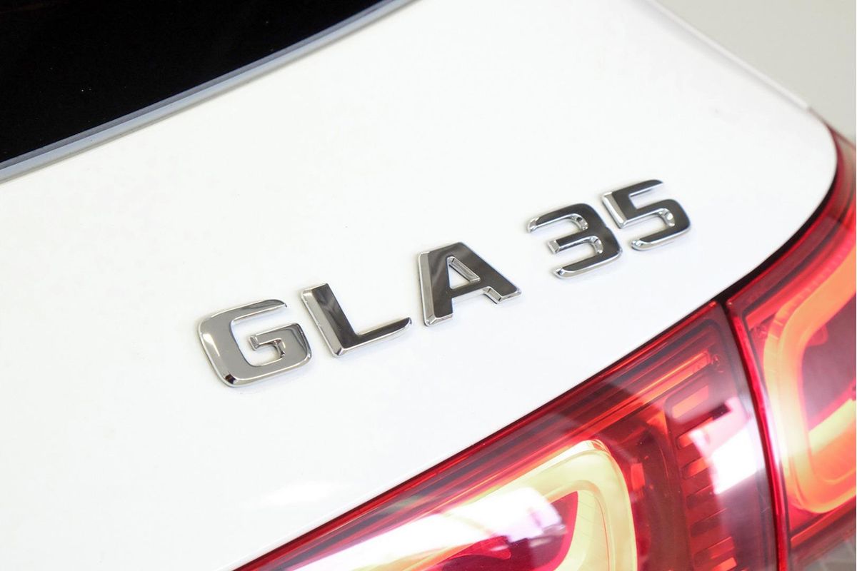 2022 Mercedes-Benz GLA-Class GLA35 AMG H247 image 23