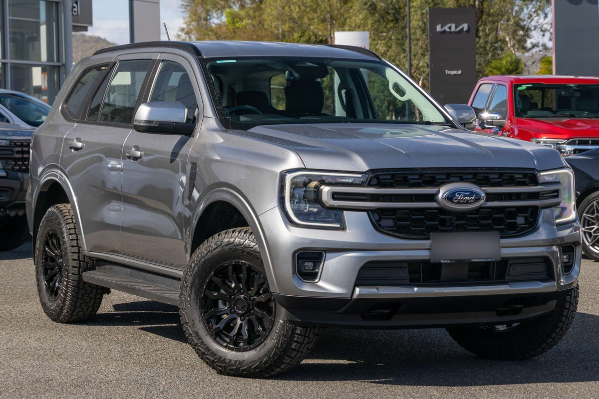 2024 Ford Everest Ambiente 2.0L