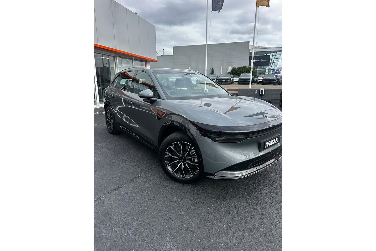 2025 Zeekr 7X CX1E