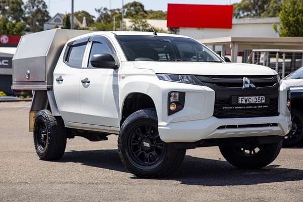 2021 Mitsubishi Triton GLX MR 4X4
