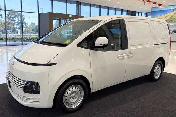 2025 Hyundai STARIA LOAD US4.V3