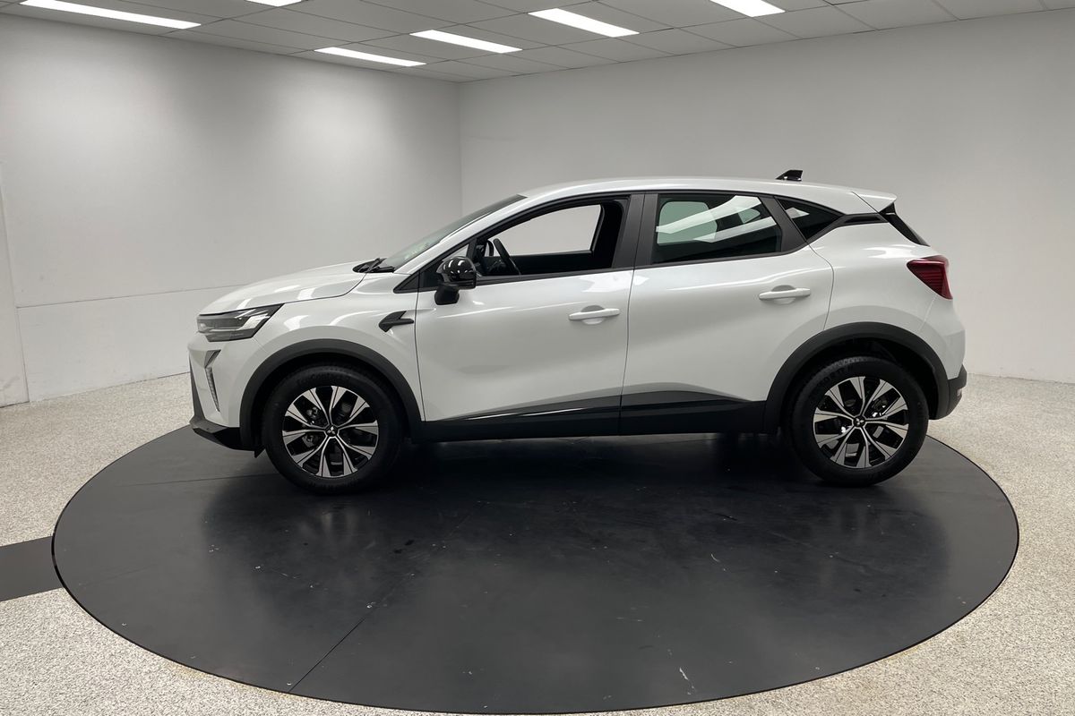 2025 Mitsubishi ASX LS XE