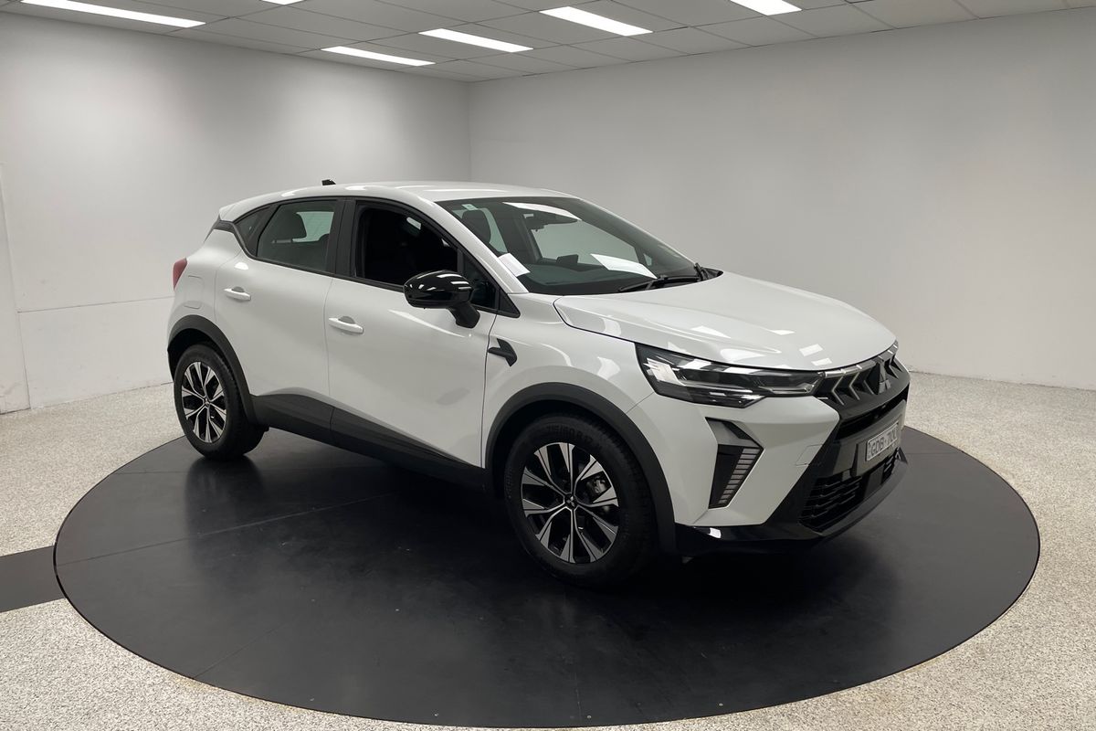 2025 Mitsubishi ASX LS XE