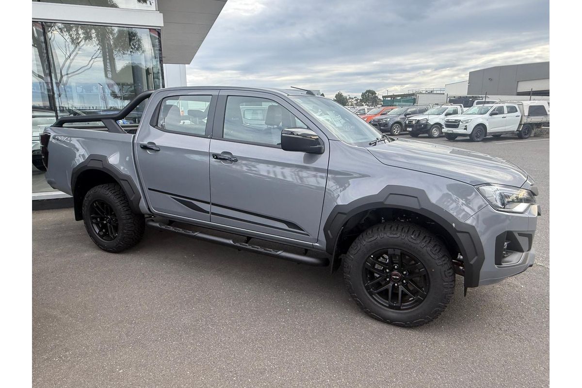 2026 Isuzu D-MAX BLADE