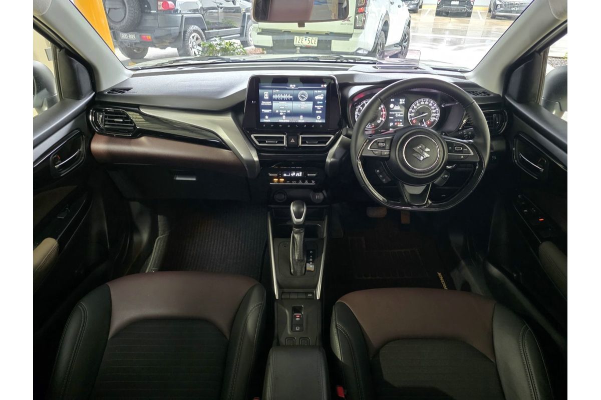 2025 Suzuki Fronx Hybrid KW image 2