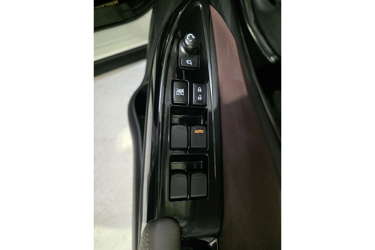 2025 Suzuki Fronx Hybrid KW image 5