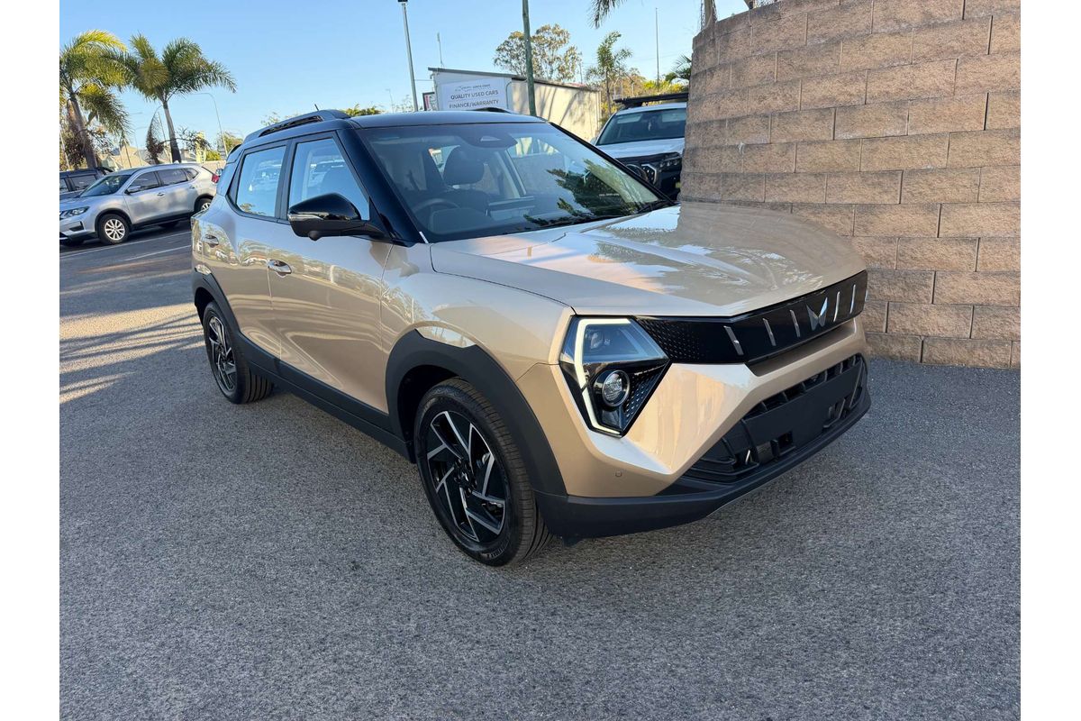 2026 Mahindra XUV3XO AX7L