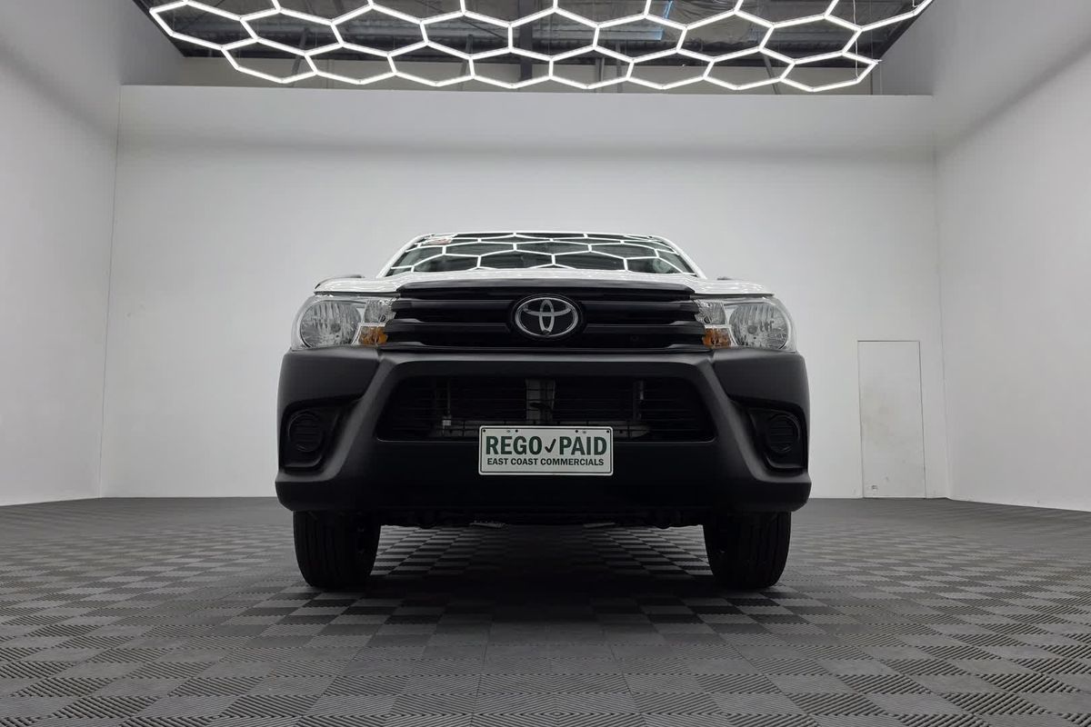 2022 Toyota Hilux Workmate TGN121R Rear Wheel Drive image 8
