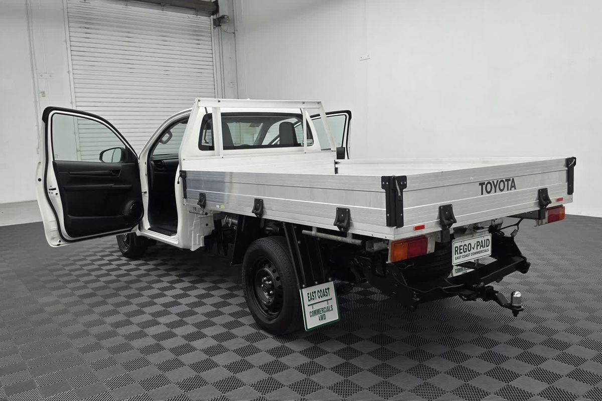 2022 Toyota Hilux Workmate TGN121R Rear Wheel Drive image 24