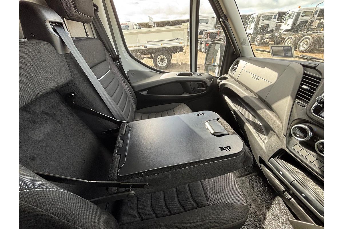 2025 IVECO Daily 50C18V image 21