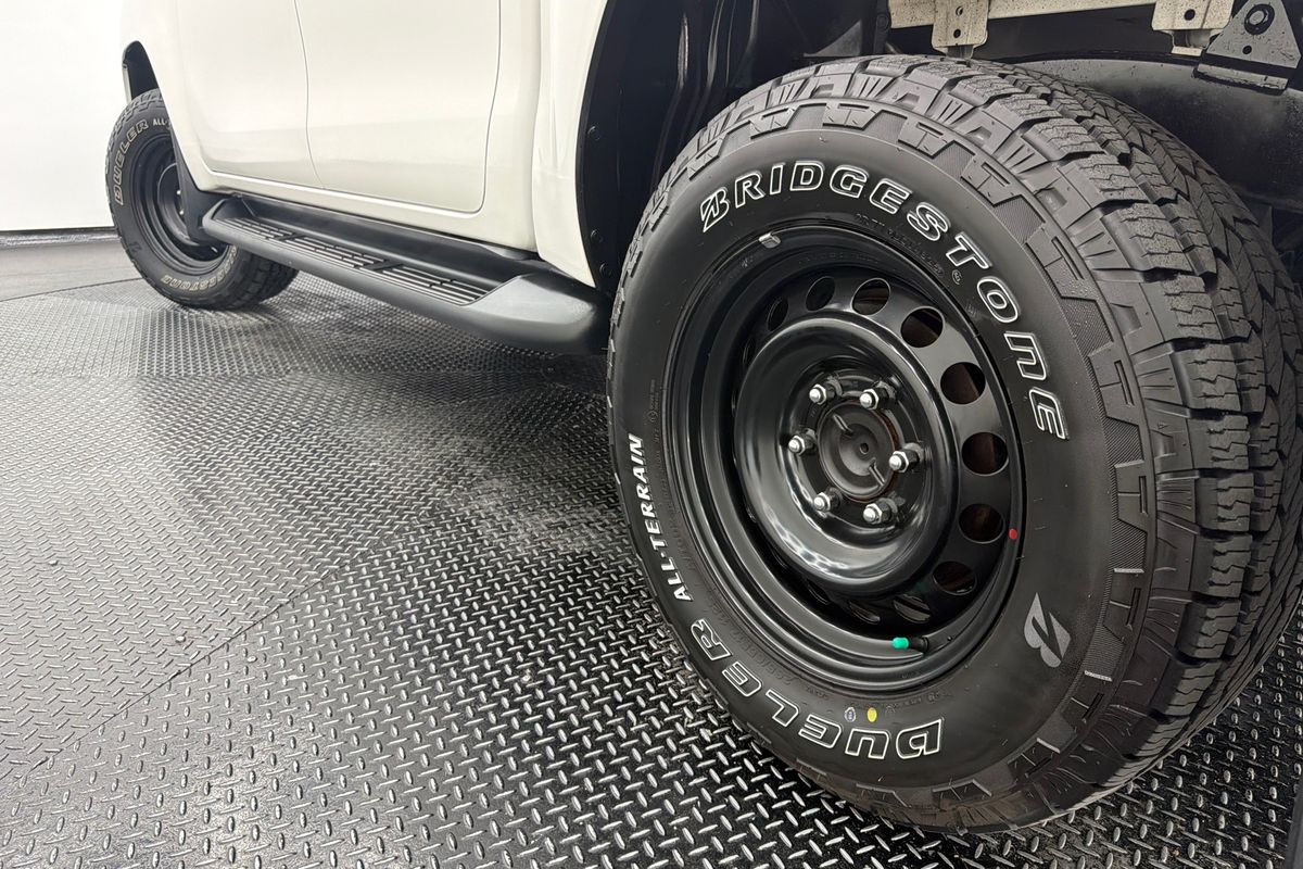 2021 Toyota Hilux Workmate GUN125R 4X4