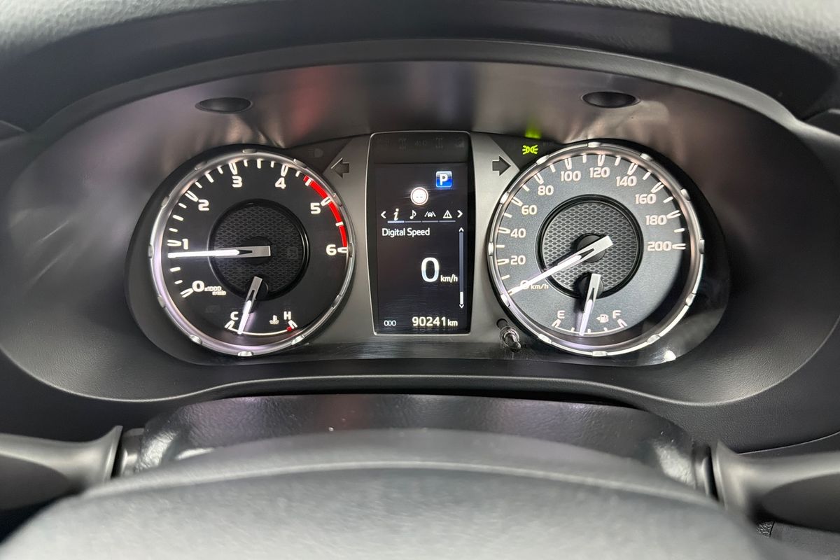 2021 Toyota Hilux Workmate GUN125R 4X4
