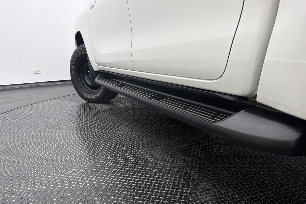 2021 Toyota Hilux Workmate GUN125R 4X4