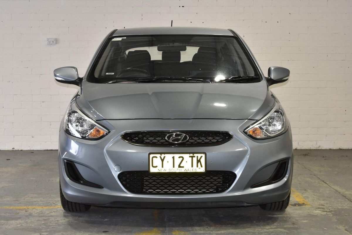 2019 Hyundai Accent Sport RB6