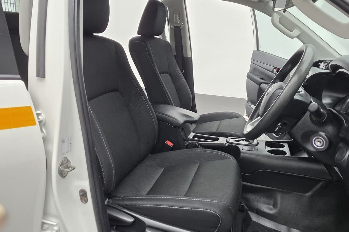 2023 Toyota Hilux SR GUN126R 4X4