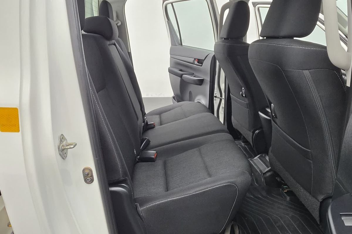 2023 Toyota Hilux SR GUN126R 4X4