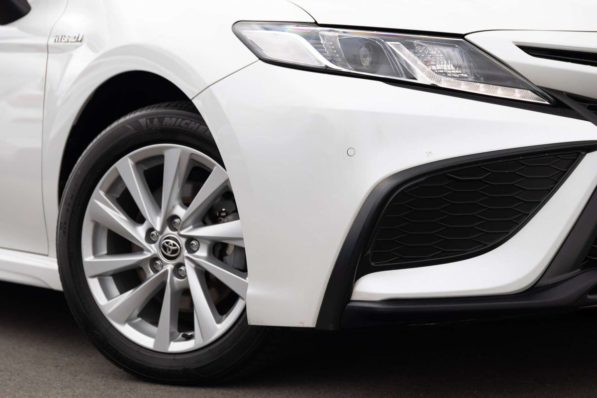 2022 Toyota Camry Ascent Sport AXVH70R