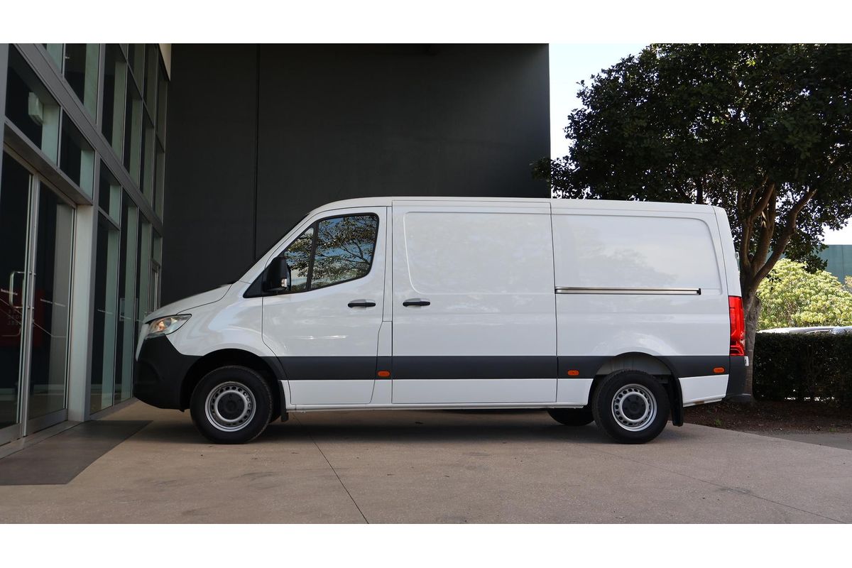2026 Mercedes-Benz Sprinter 315CDI VS30 MWB Low Roof