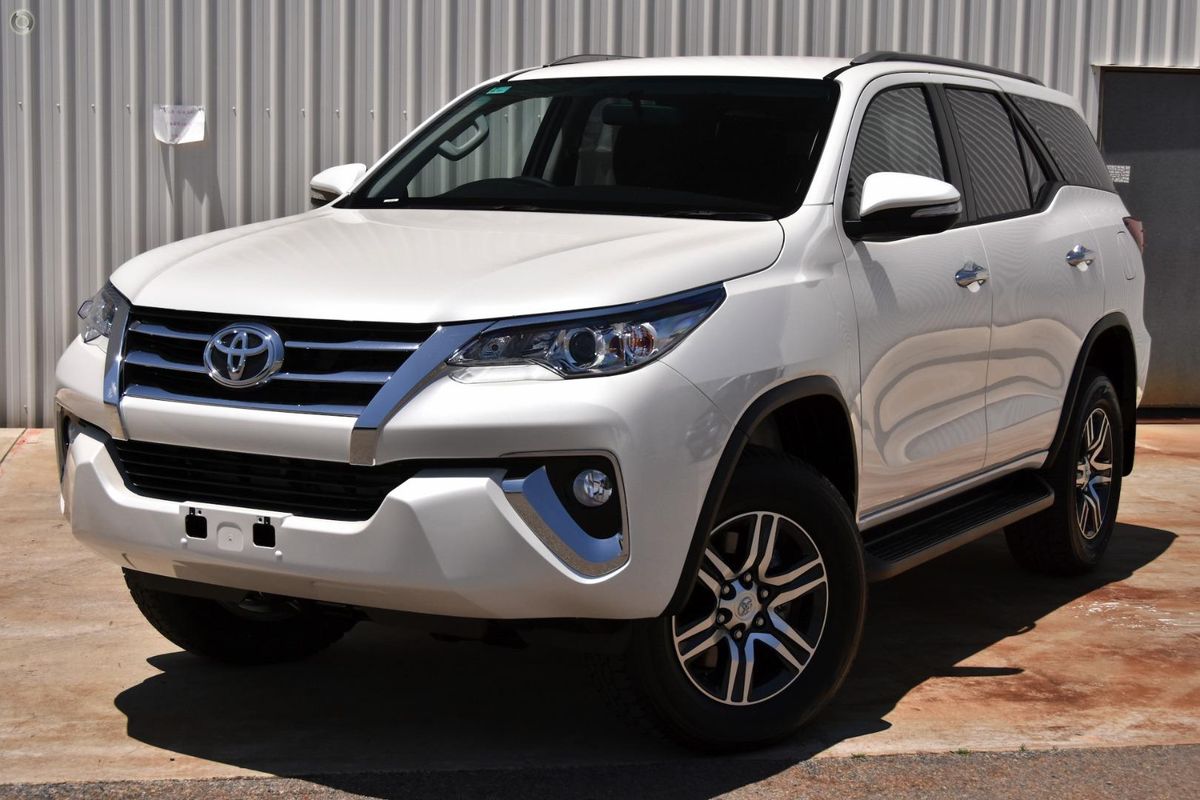 2015 Toyota Fortuner GXL GUN156R