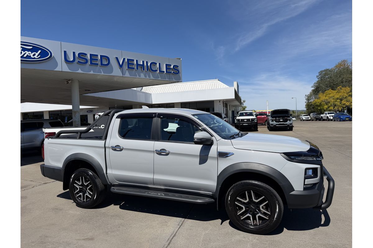 2024 JAC T9 Haven All Wheel Drive