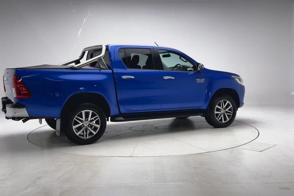 2018 Toyota Hilux SR5 GUN126R 4X4 thumb-3