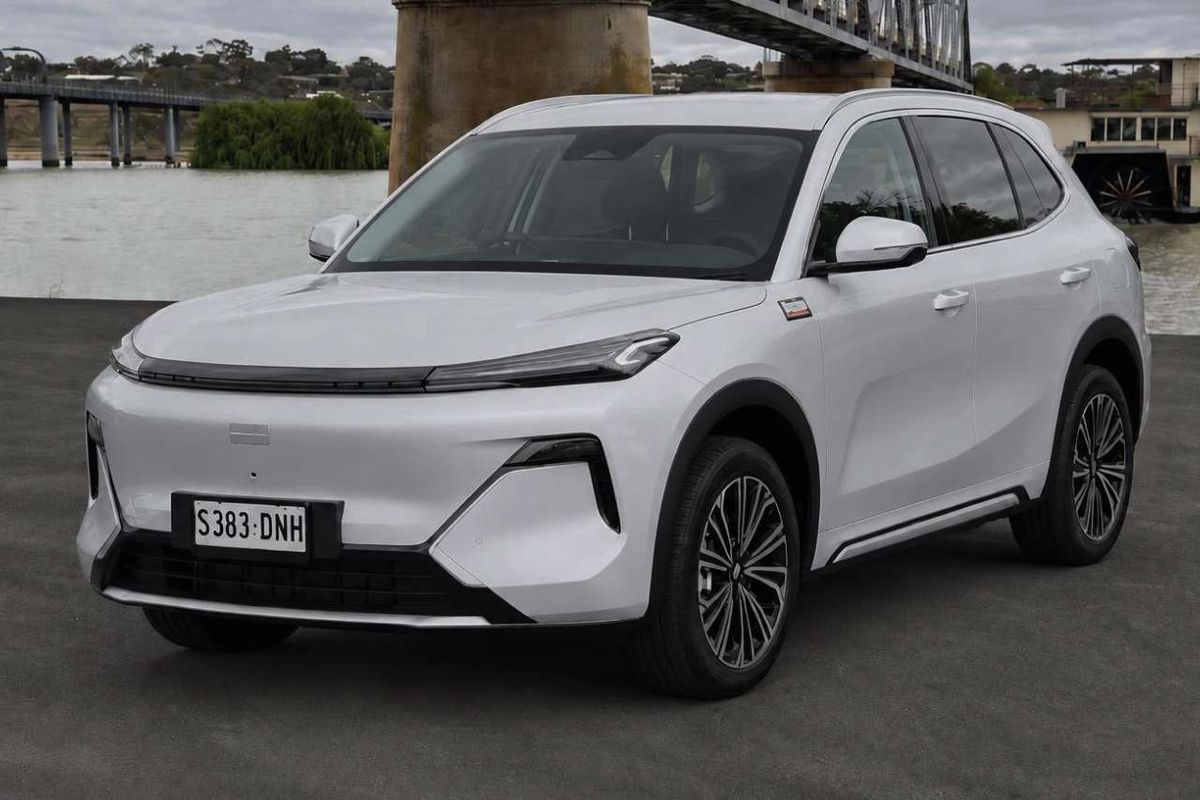 2026 Geely Starray EM-i Inspire Extended Range P145