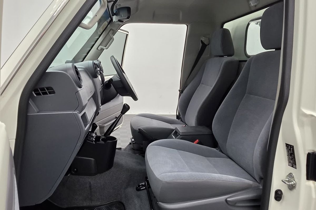 2023 Toyota Landcruiser GXL VDJ79R 4X4 image 38