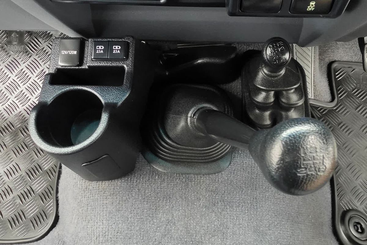 2023 Toyota Landcruiser GXL VDJ79R 4X4 image 41