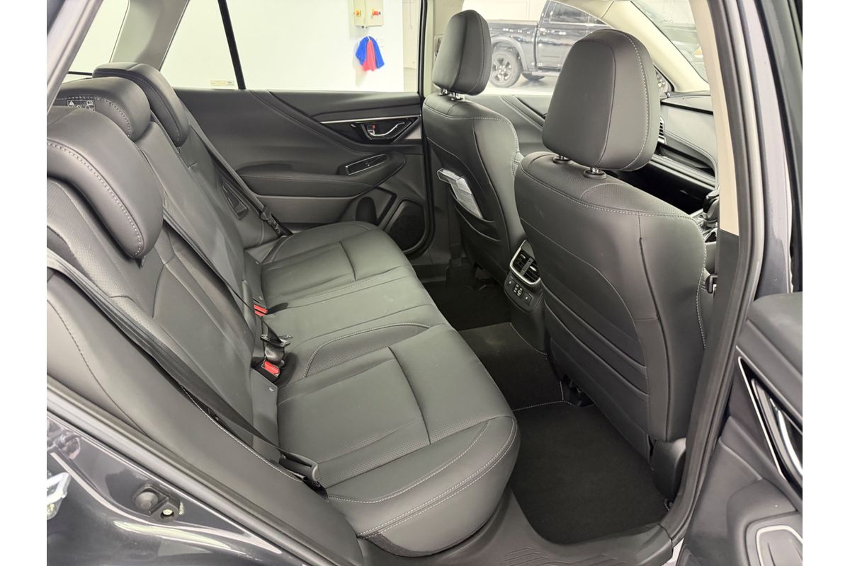 2025 Subaru Outback AWD Touring XT 6GEN