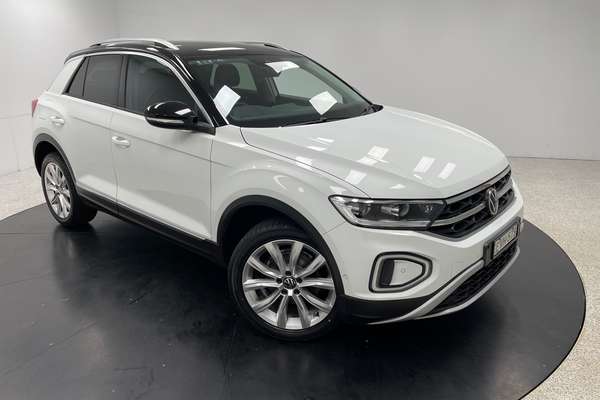 2022 Volkswagen T-Roc 110TSI Style D11