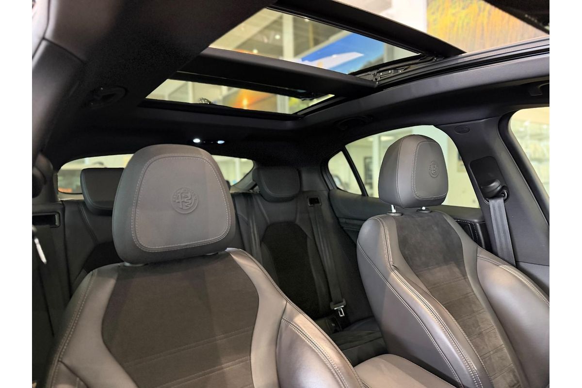2021 Alfa Romeo Stelvio Quadrifoglio Series 2