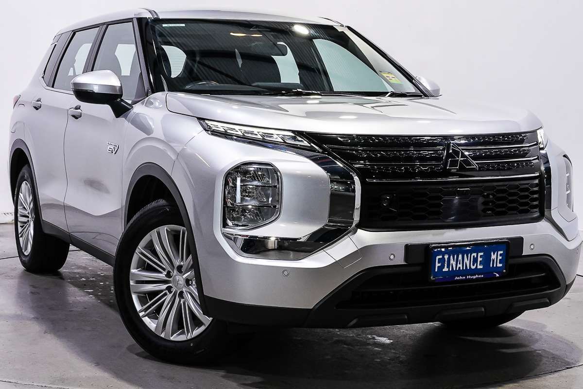 2025 Mitsubishi Outlander PHEV ES ZM
