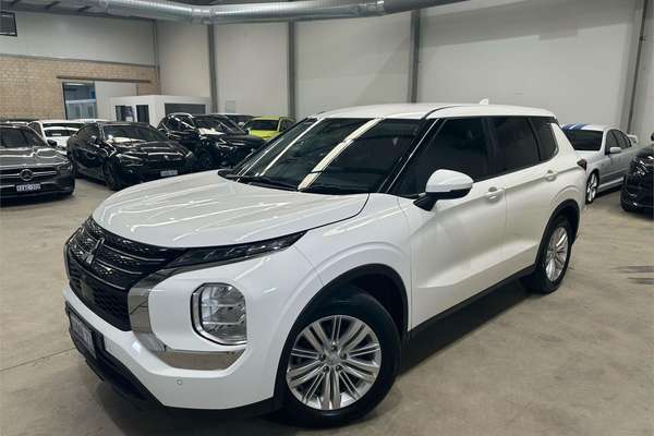 2021 Mitsubishi Outlander ES ZM