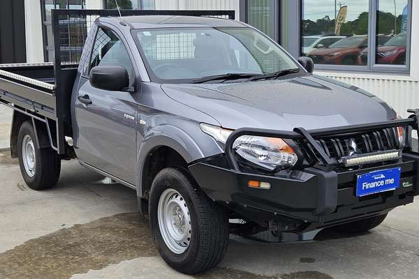 2017 Mitsubishi Triton GLX MQ 4X4