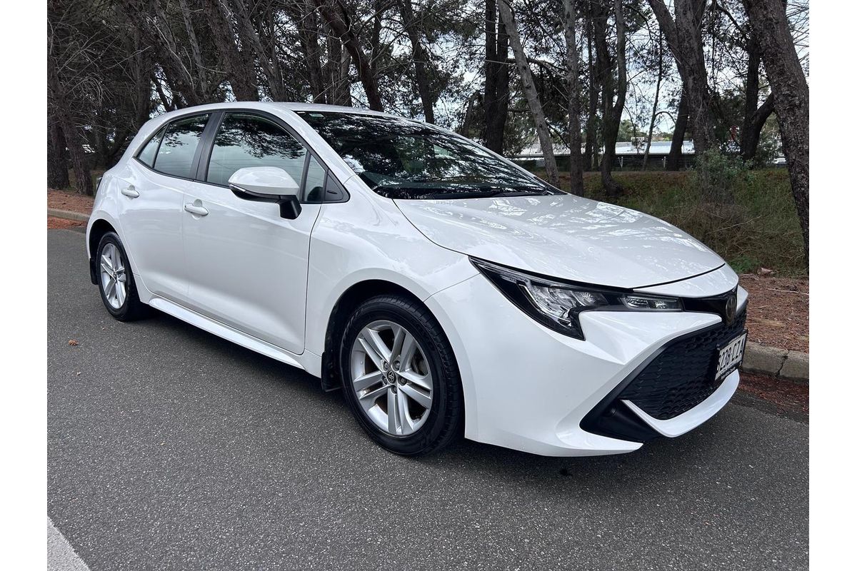 2019 Toyota Corolla Ascent Sport MZEA12R