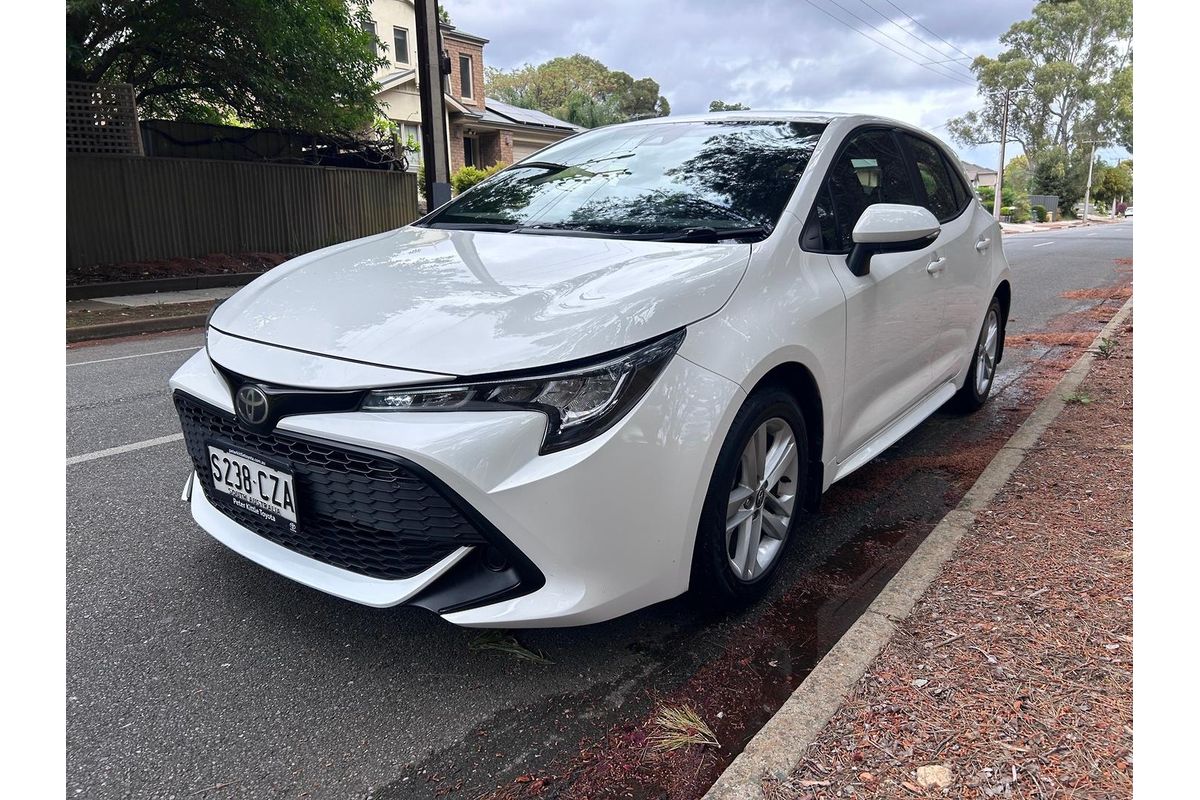2019 Toyota Corolla Ascent Sport MZEA12R