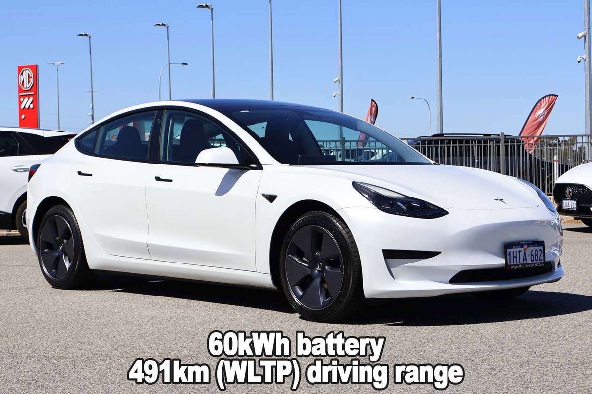 2022 Tesla Model 3 Rear-Wheel Drive
