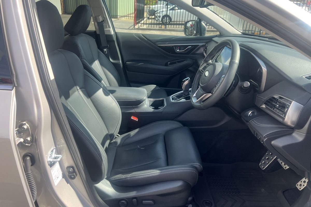 2024 Subaru Outback AWD Touring XT 6GEN