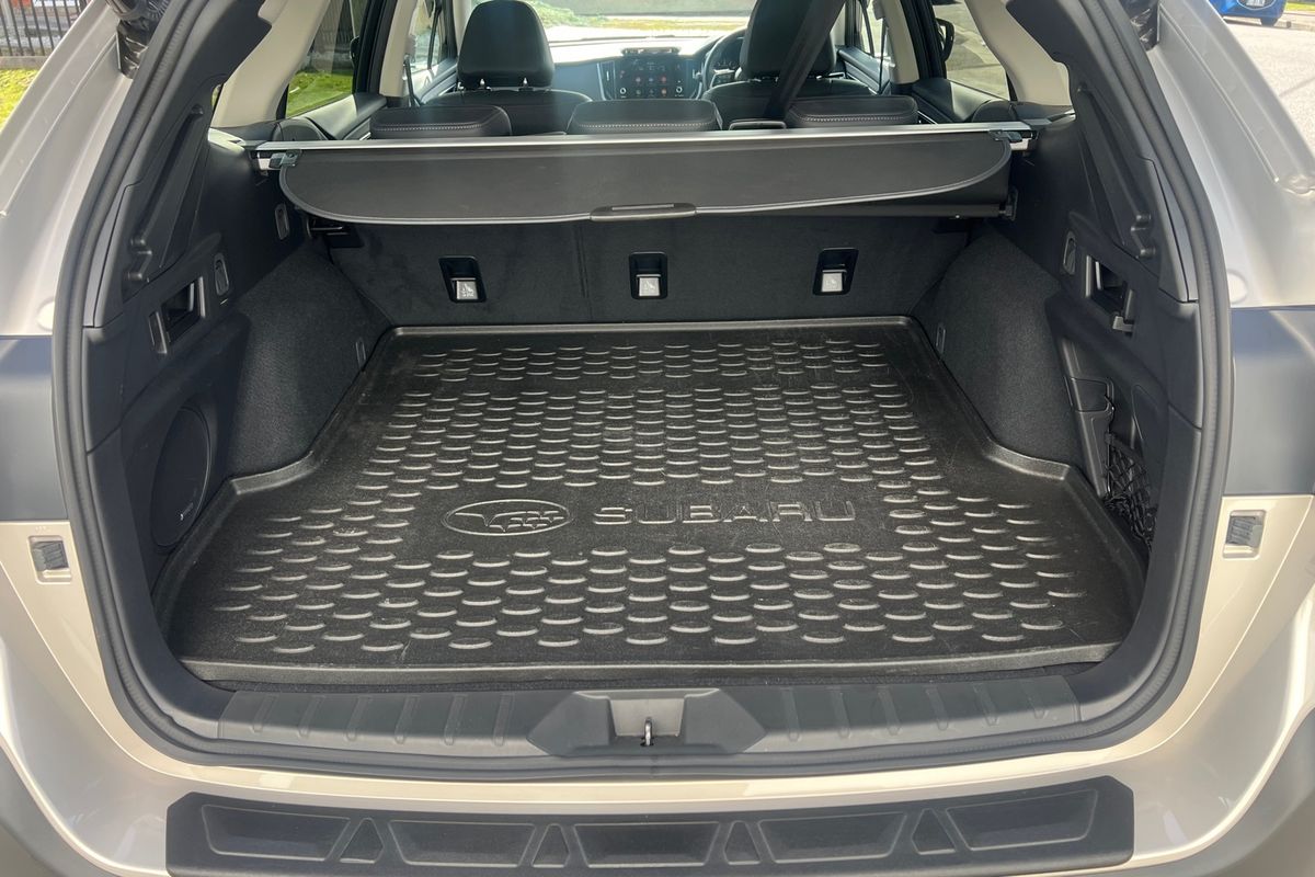 2024 Subaru Outback AWD Touring XT 6GEN