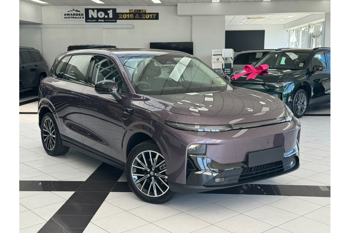 2026 Leapmotor B10 Design LR A12